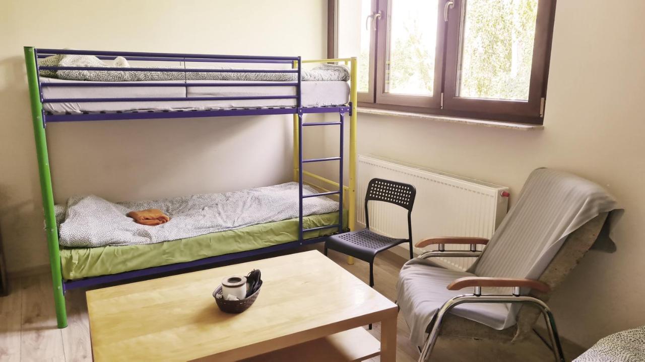 W20 Hostel Goledzinow Extérieur photo