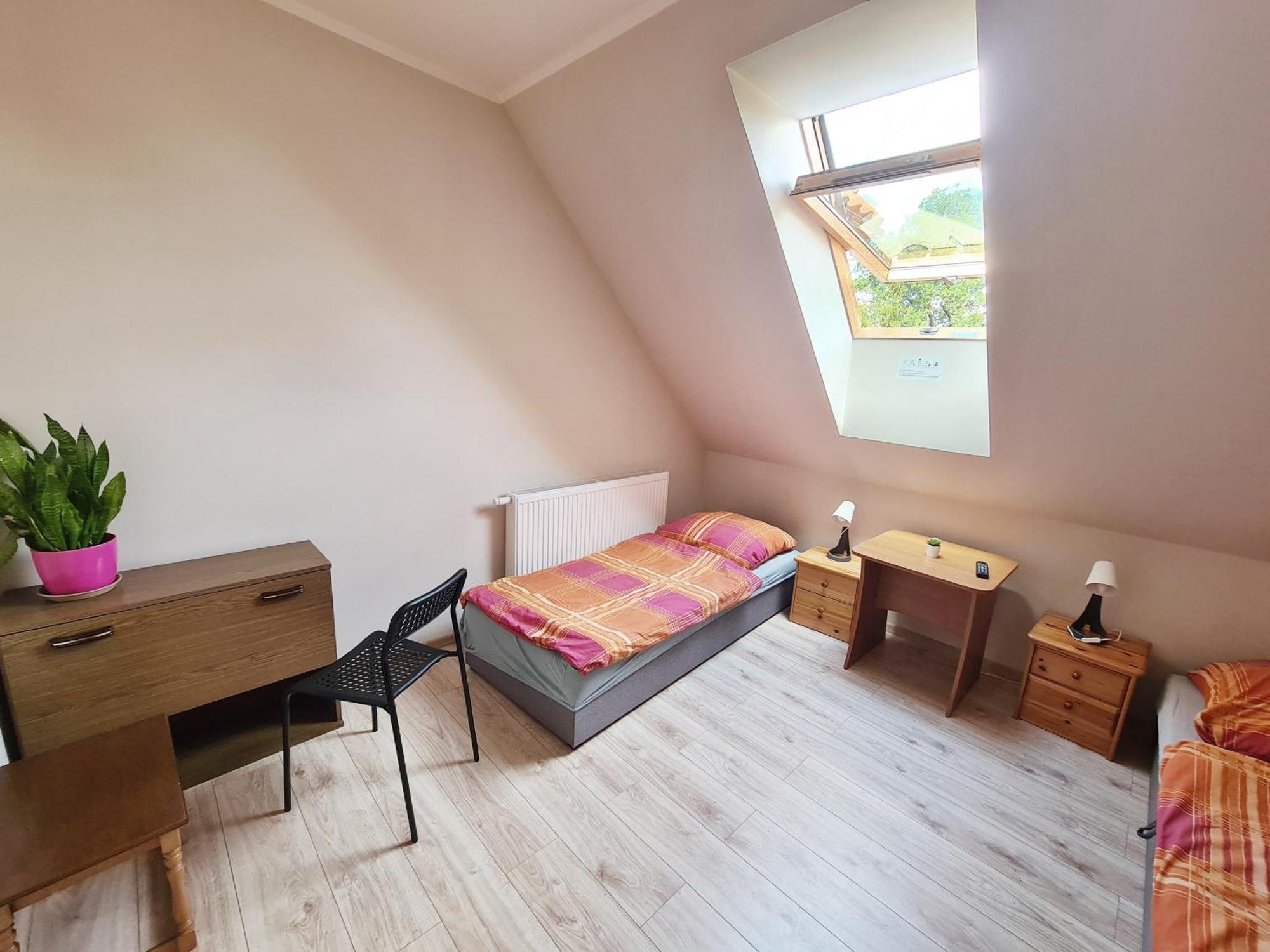 W20 Hostel Goledzinow Extérieur photo