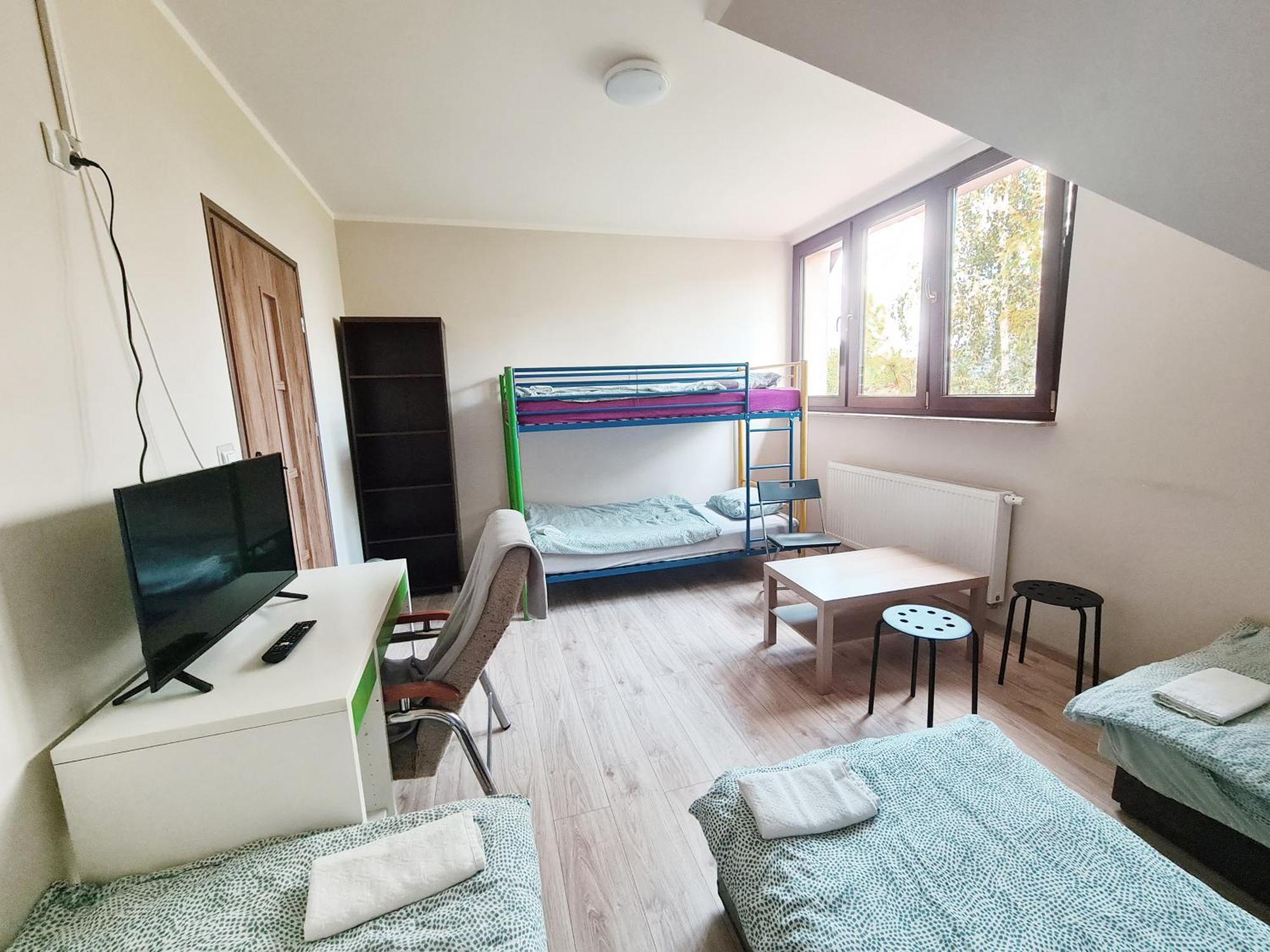 W20 Hostel Goledzinow Extérieur photo
